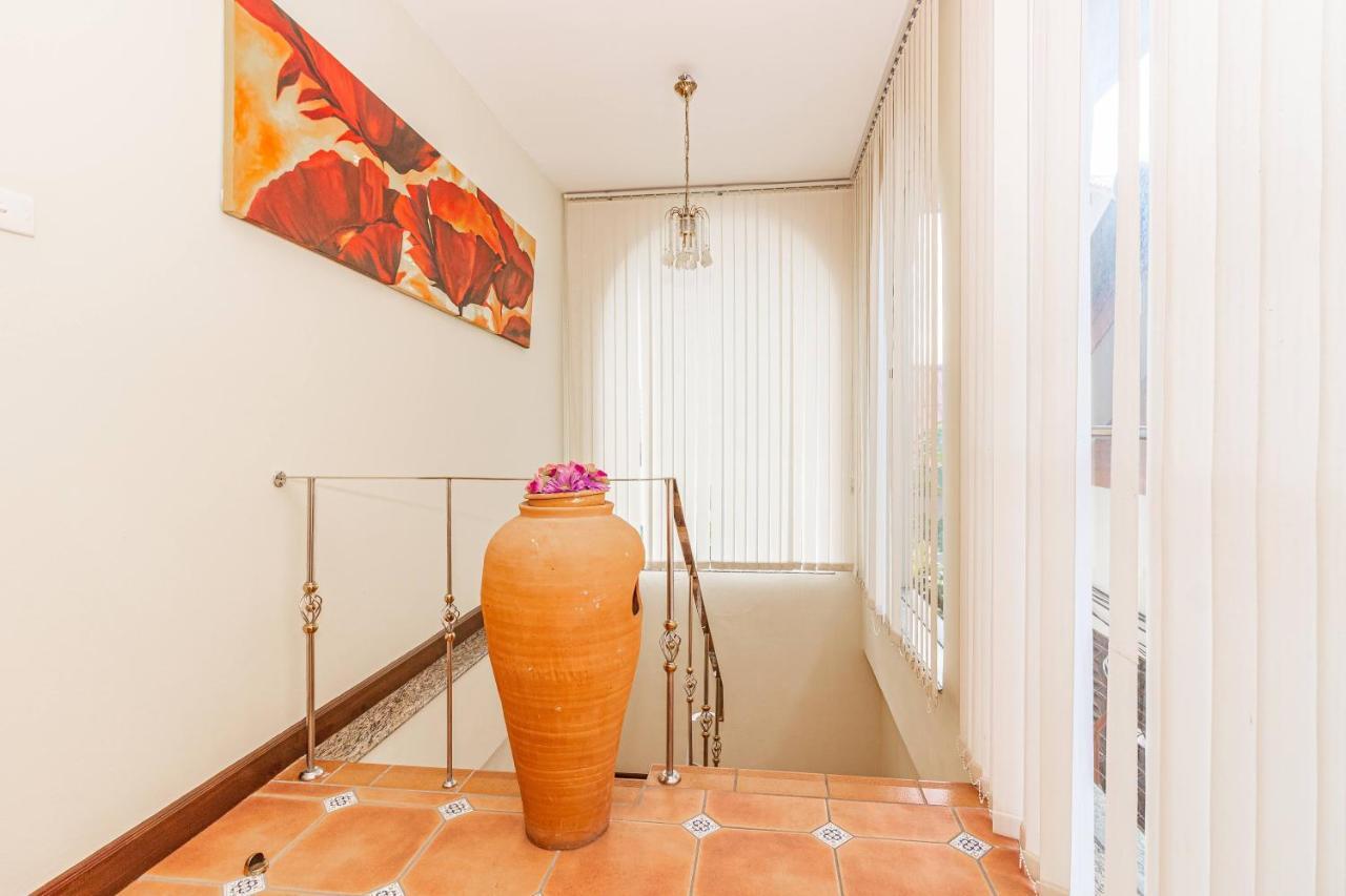 Viewbor Villa - Pattaya Holiday House Walking Street 4 Bedrooms Exteriör bild