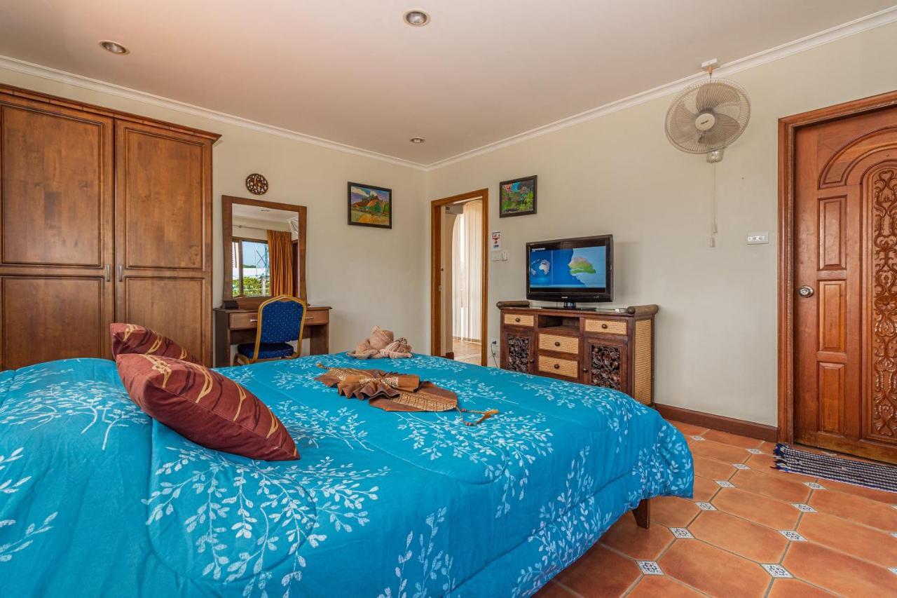 Viewbor Villa - Pattaya Holiday House Walking Street 4 Bedrooms Exteriör bild